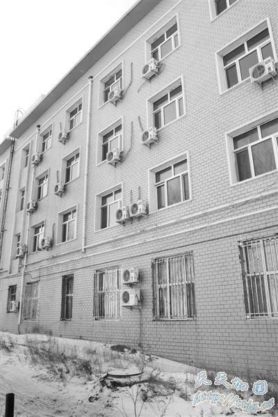 齐齐哈尔市龙江县建设局长或因涉嫌受贿跳楼自杀