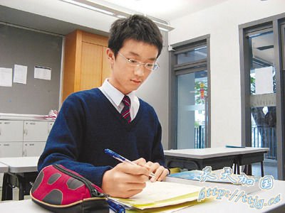 香港15岁少年神童获剑桥大学录取本硕连读(图)