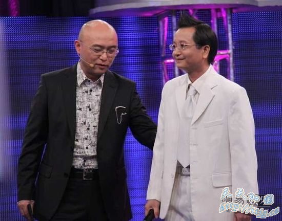 《非诚勿扰》蒋雨幸福牵手 “洋葱头”爆笑全场