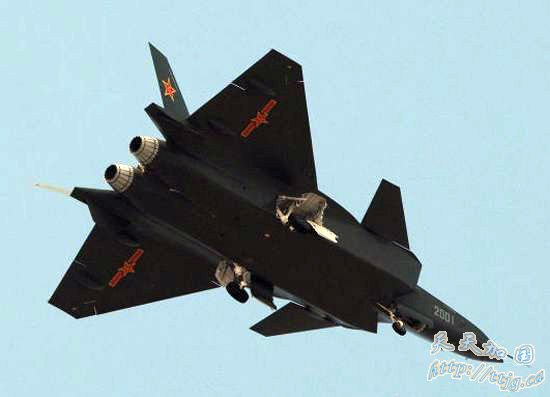 美专家称歼20配太行发动机曾发生飞行故障