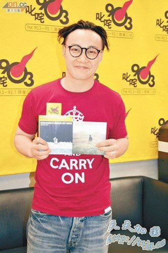 陈奕迅称会去看王菲的演唱会。