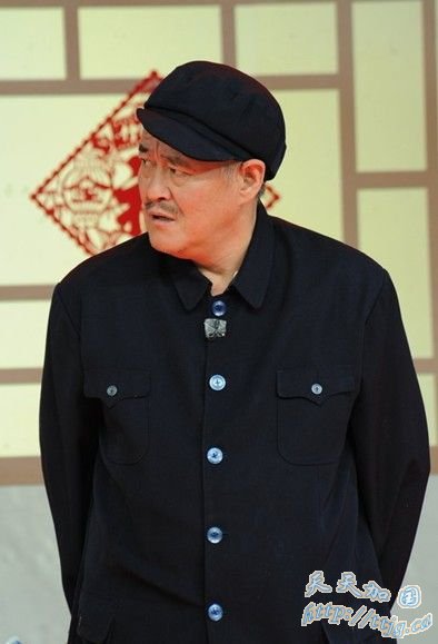 赵本山:没我的批准徒弟们不准离婚