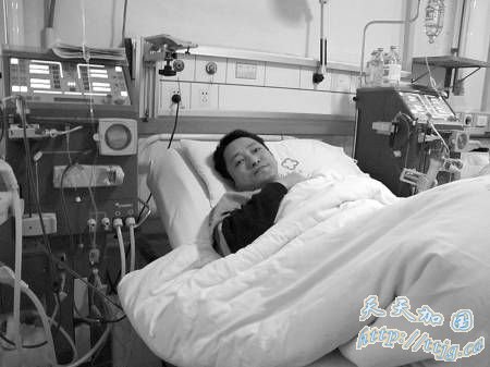 四川绝症丈夫绝食离婚 上网上电视为妻子找真爱(组图)