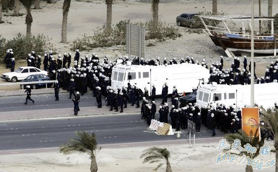 巴林冲突加剧一天200多人死伤 全国进入紧急状态