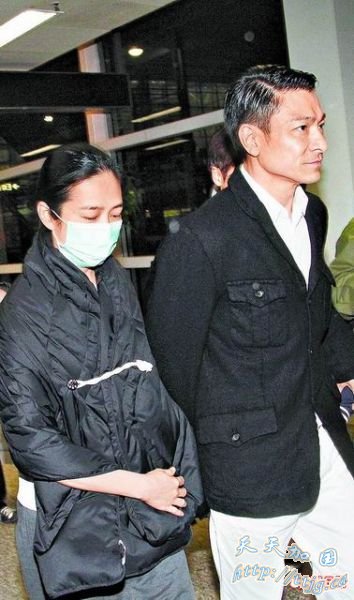 传朱丽倩待产 刘德华在马来西亚买安胎房(图)