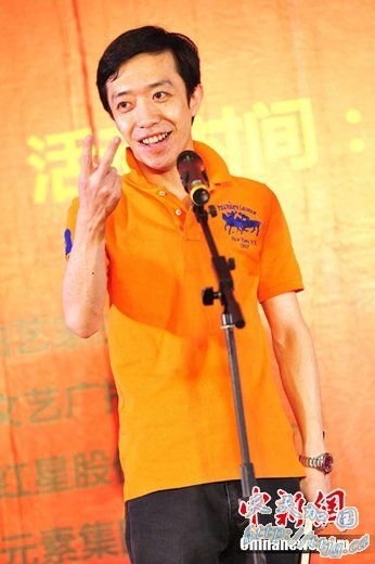 李菁回应“经济状况不理想”:演出情况非常好