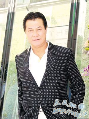 邓光荣今日18时于香港殡仪馆设灵 明日进行火化