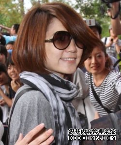 传Ella清明节拜见男友家长 打造爱巢有望6月结婚