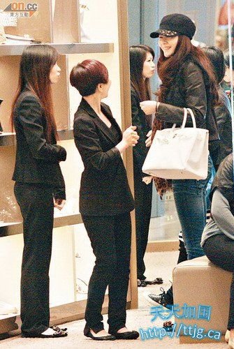 郭富城笑熊黛林够凶可演女警 避谈见家长(图)