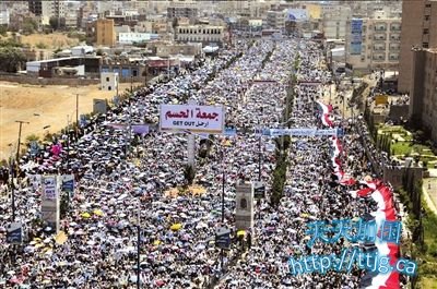 13日,也门反对派支持者在萨那示威。图/人民图片